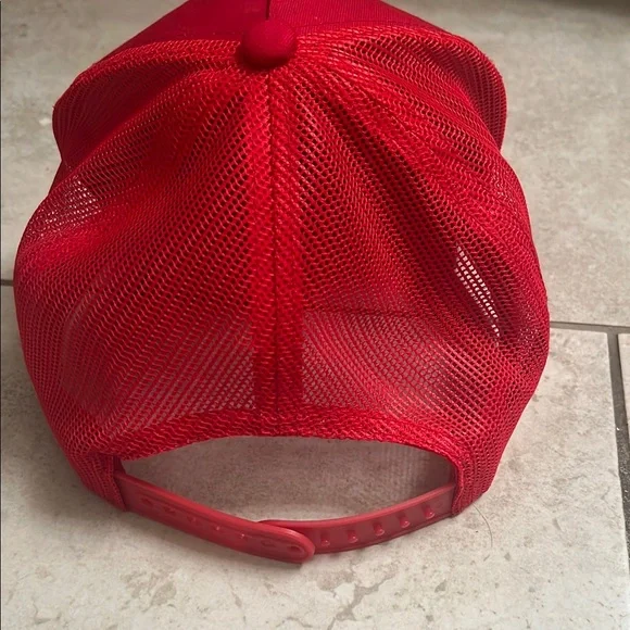 Bass Pro Shops Red Cap - Picture 3 of 8